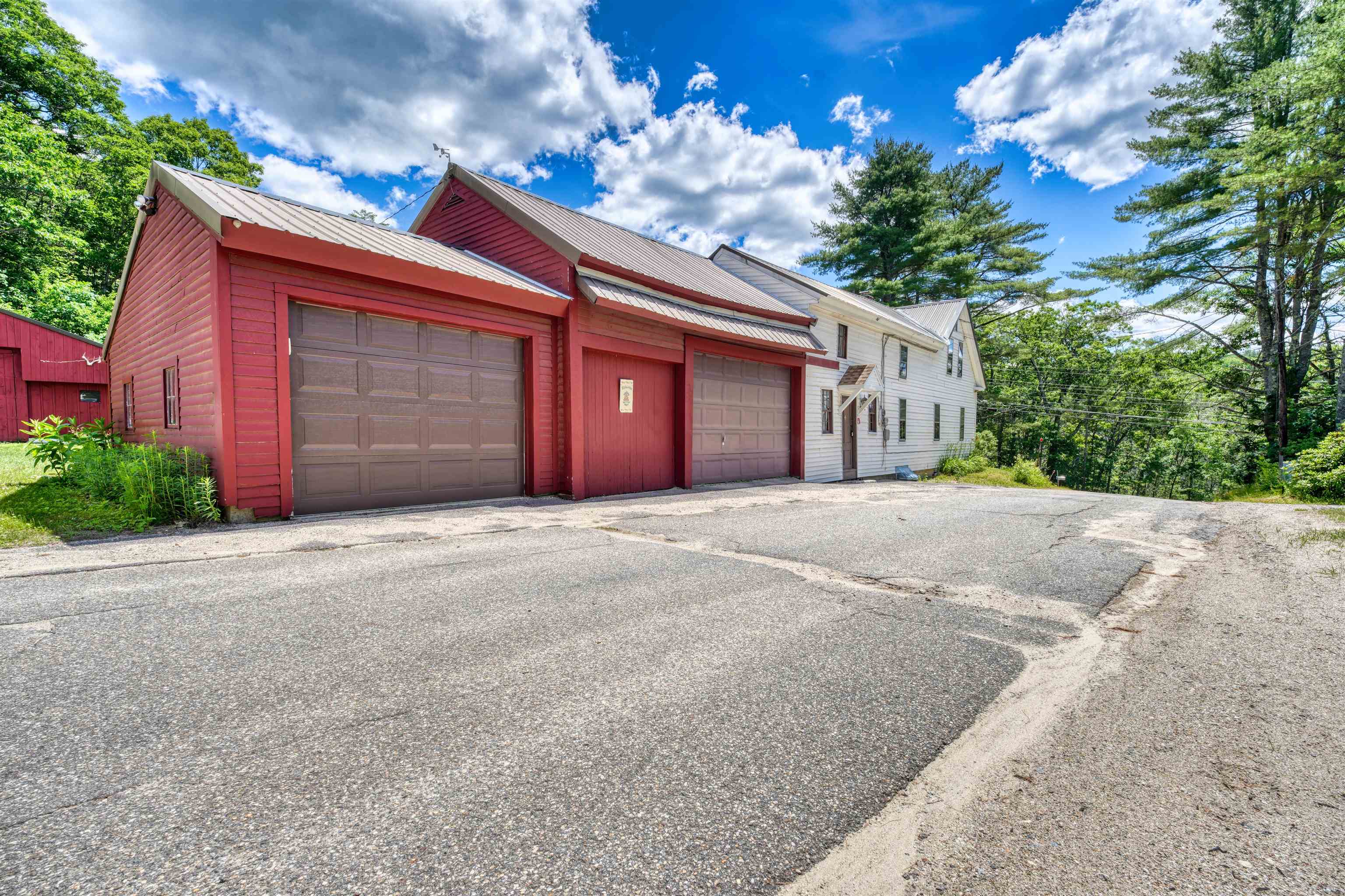 8 Meadowlark Lane