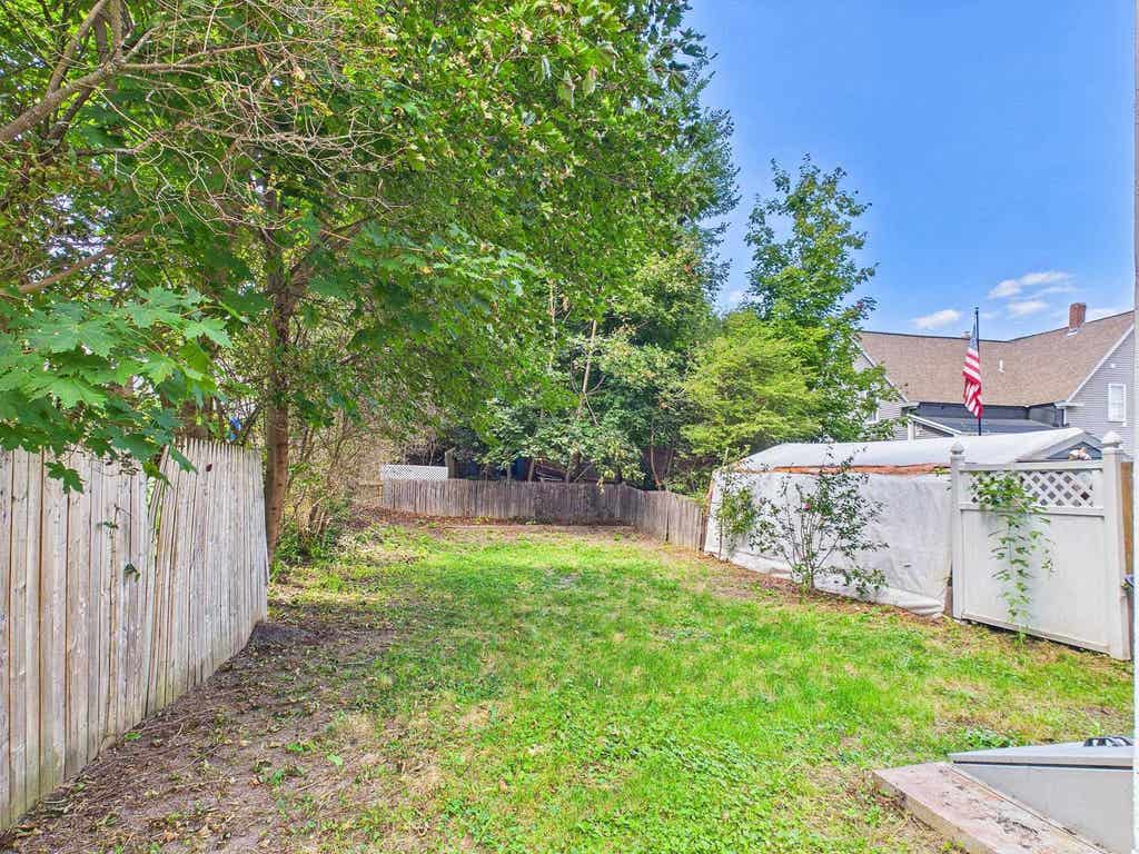 Photo of 6 Waverly Street, Concord, NH 03301 (MLS # 5106138)