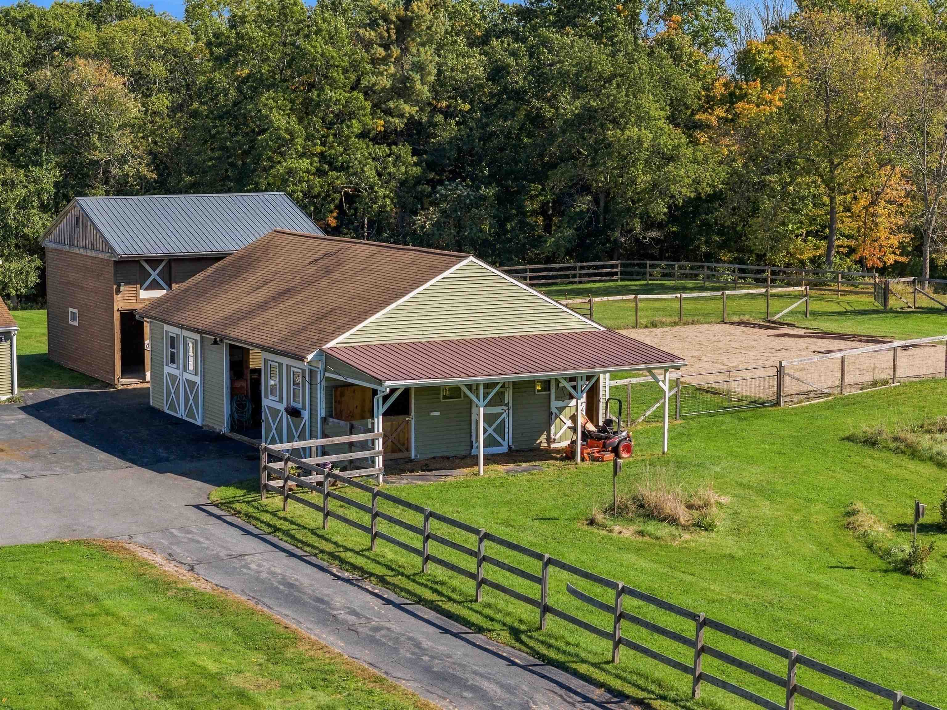 47 Wells Village Road