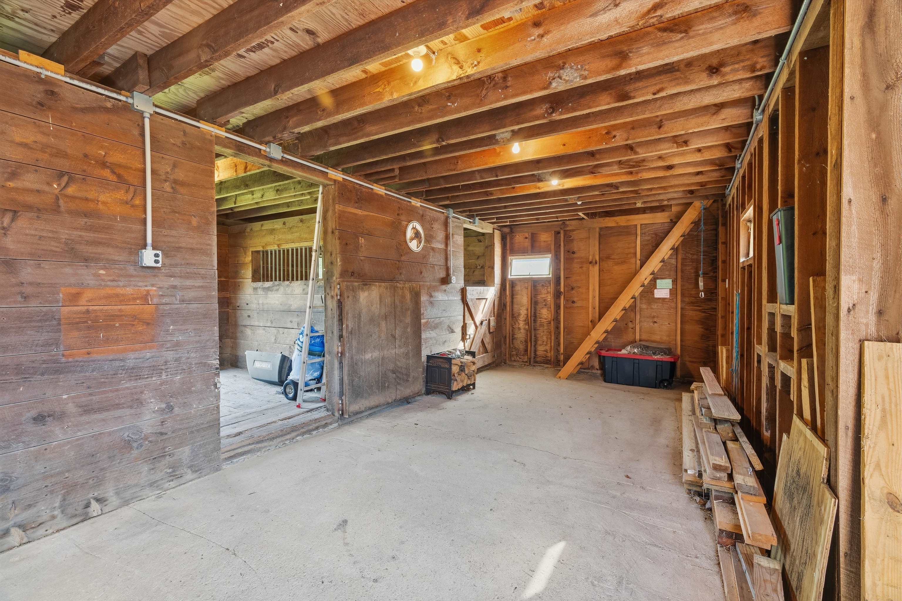 47 Wells Village Road