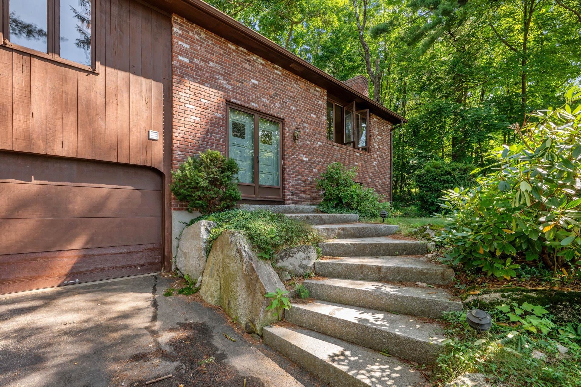 312 Walnut Hill Avenue