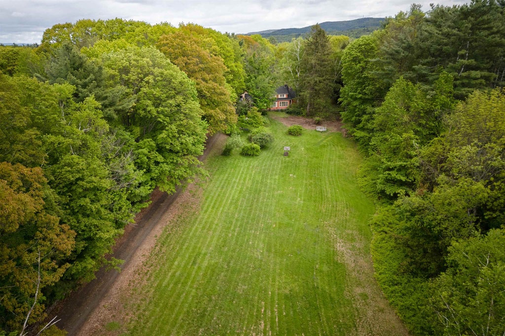 Photo of 43 White Oaks Road, Laconia, NH 03246 (MLS # 5096586)