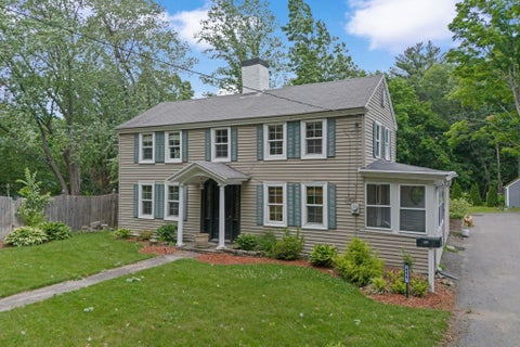 Photo of 111 Manchester Street, Nashua, NH 03064 (MLS # 5096470)
