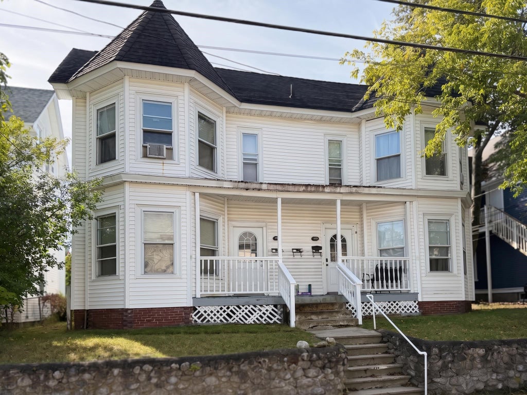 Photo of 359 Pearl Street, Manchester, NH 03104 (MLS # 5111778)