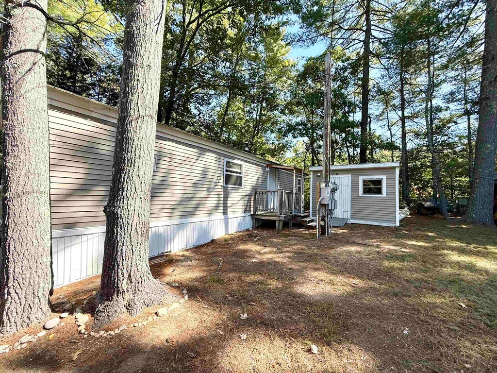 Photo of 7 Roberts Road, Barrington, NH 03825 (MLS # 5111476)