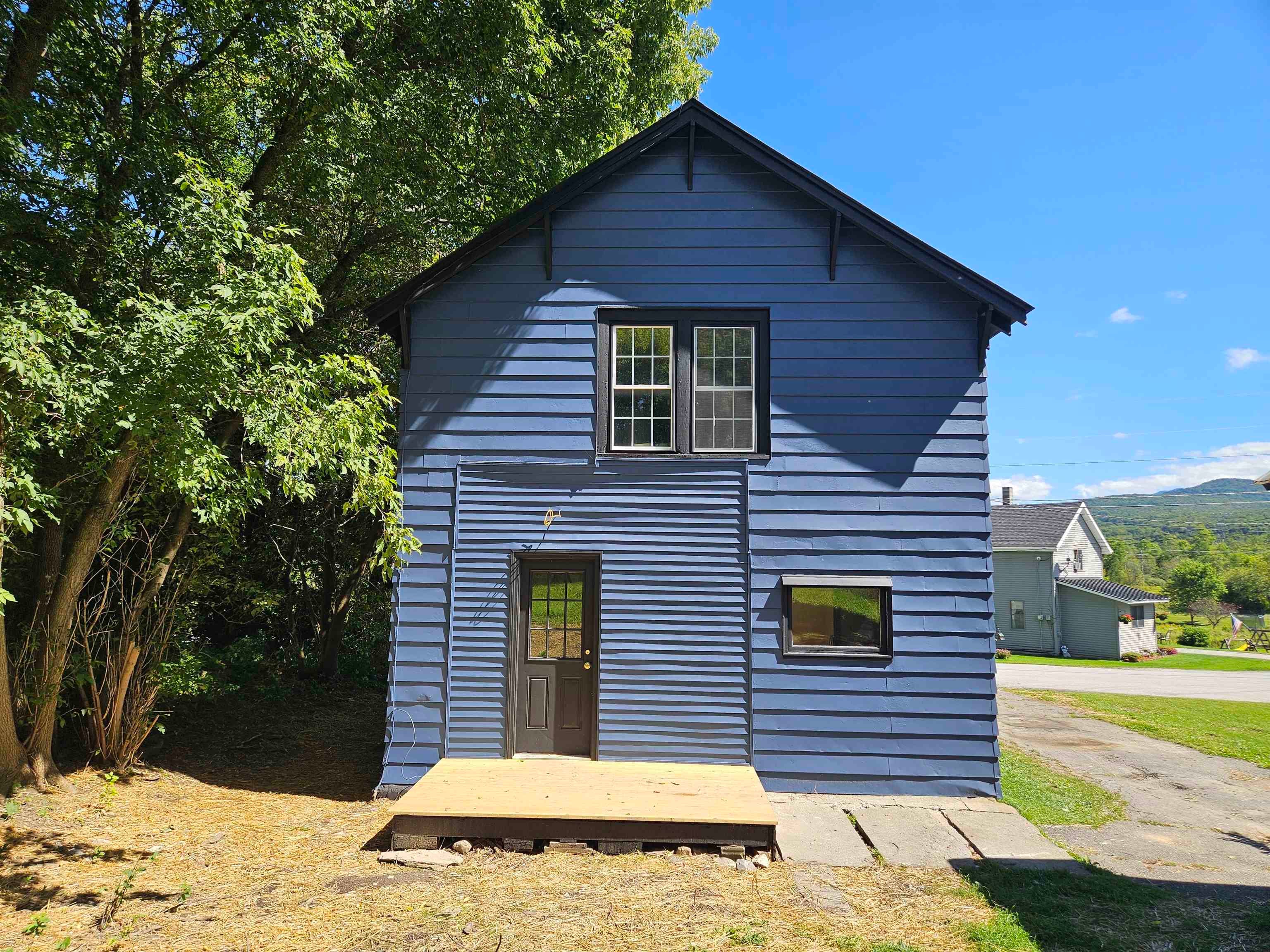 2 Home Street