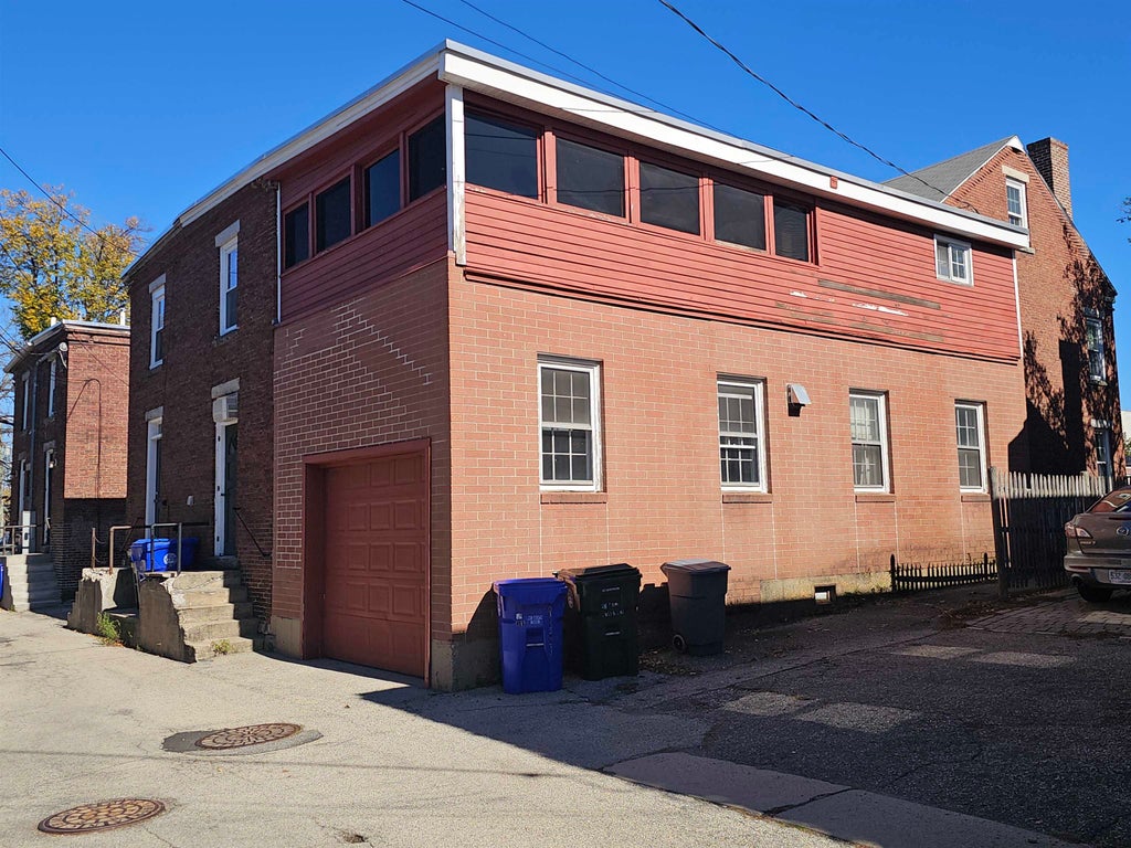 Photo of 80 West Merrimack Street, Manchester, NH 03101 (MLS # 5112392)