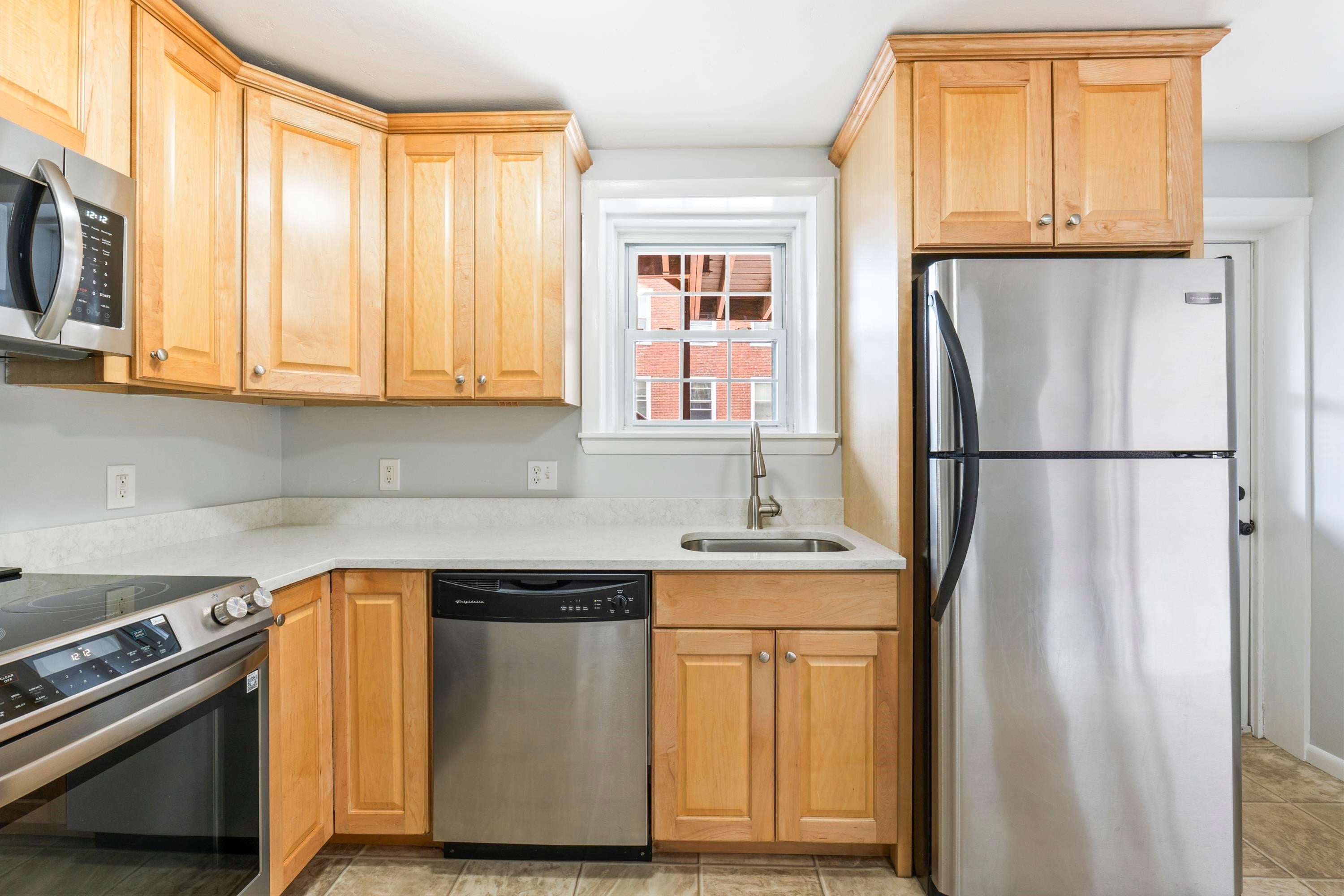 412 2nd Street 1