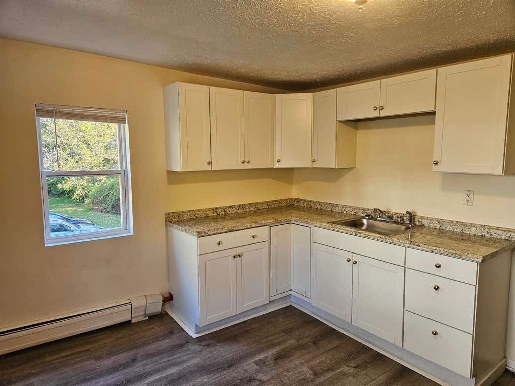 Photo of 89 Sixth Street, Dover, NH 03820 (MLS # 5103232)