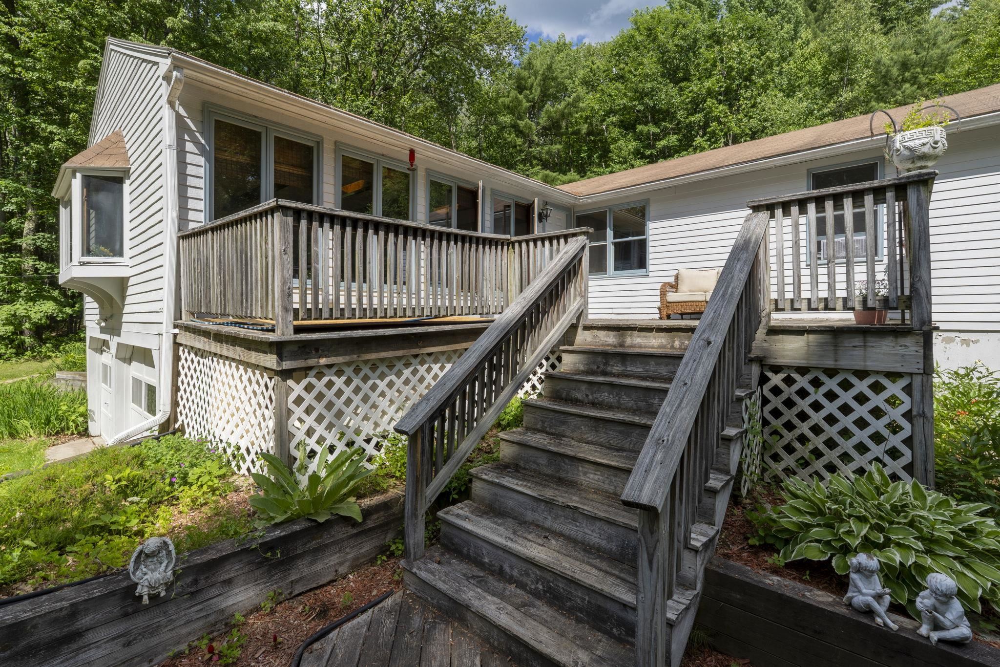 127 Mountain Road