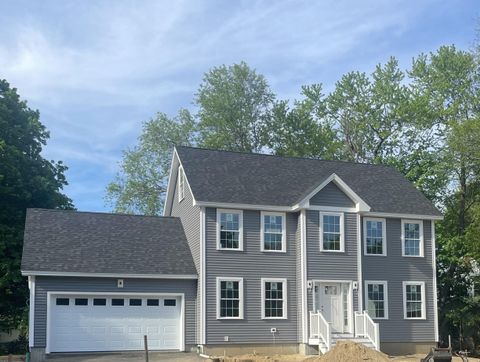 Photo of 7 Morrill Court, Rochester, NH 03867 (MLS # 5091554)