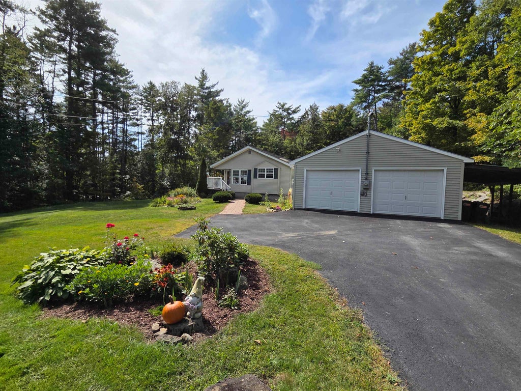Photo of 12 Perry Road, Canaan, NH 03741 (MLS # 5110819)