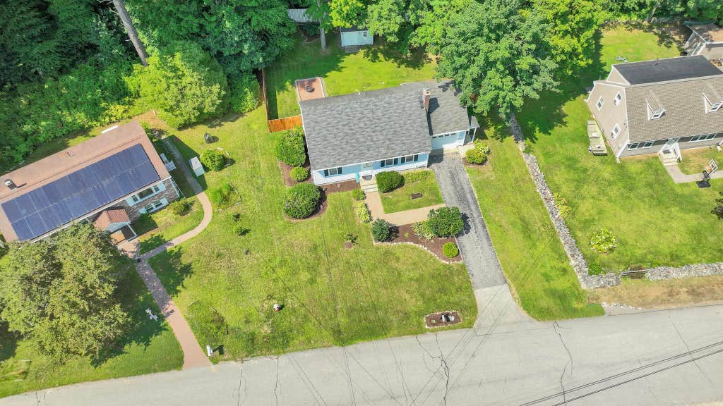 Photo of 5 Woodward Drive, Milford, NH 03055 (MLS # 5102399)
