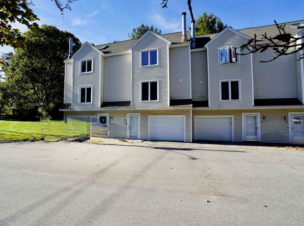 Photo of 36 Gleneagle Drive #36, Nashua, NH 03063 (MLS # 5114816)
