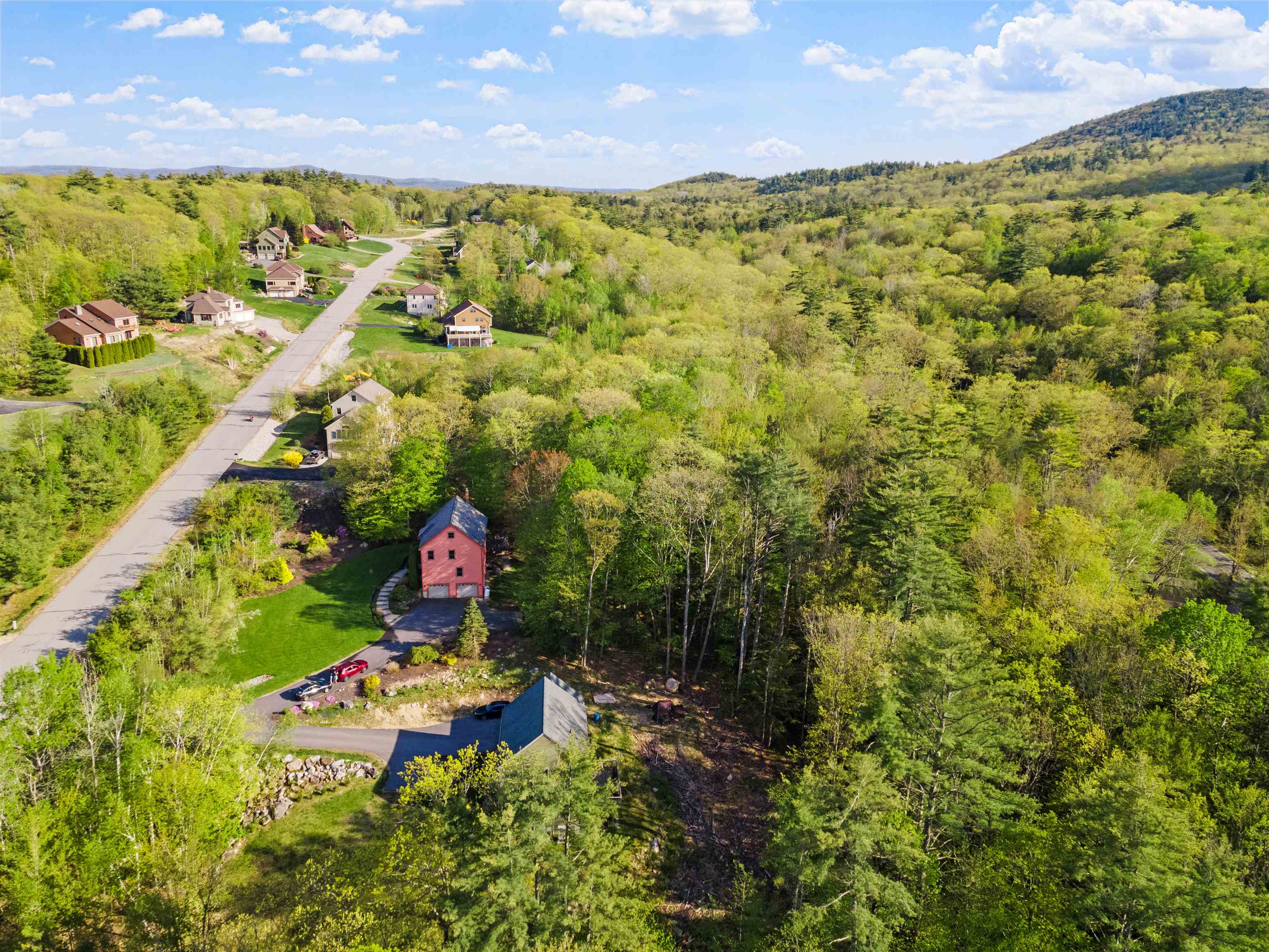 40 Lakewood Drive