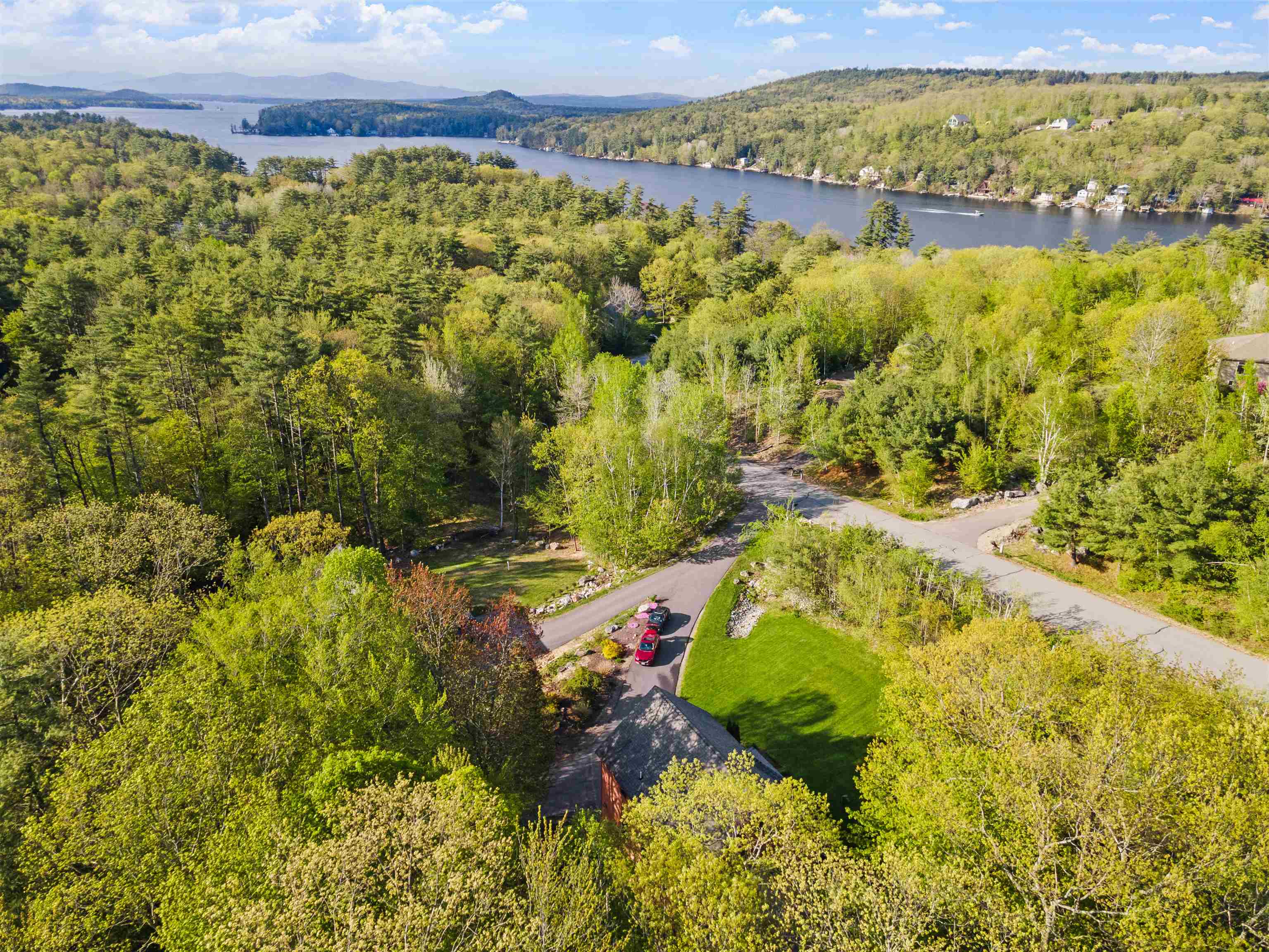40 Lakewood Drive