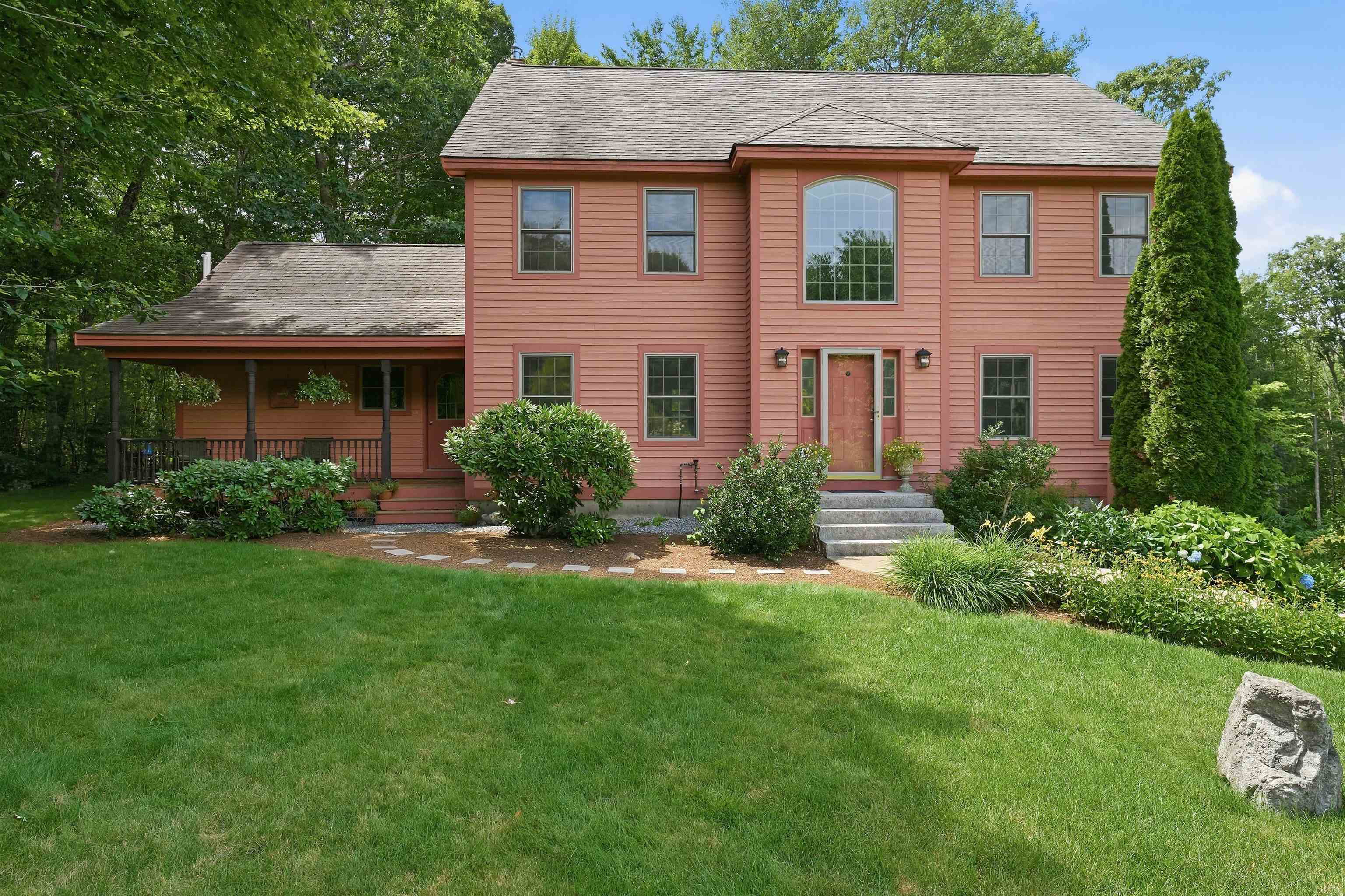 40 Lakewood Drive