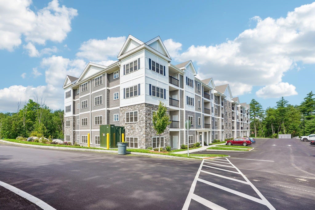 Photo of 74 Rockingham Road #308, Derry, NH 03038 (MLS # 5107512)