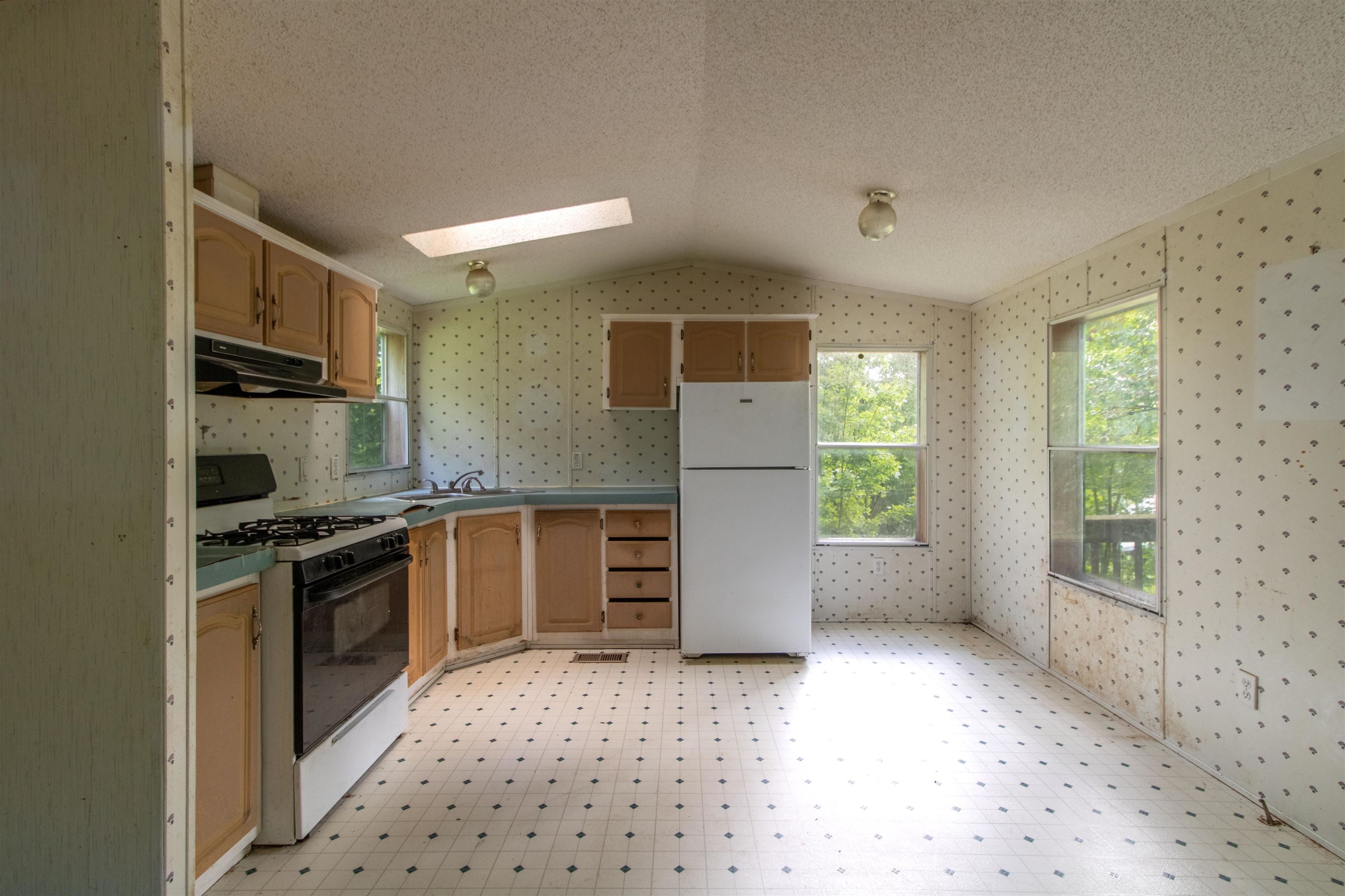 62 Maple Tree Lane