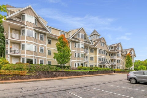Photo of 4 Sterling Hill Lane #423, Exeter, NH 03833 (MLS # 5113480)