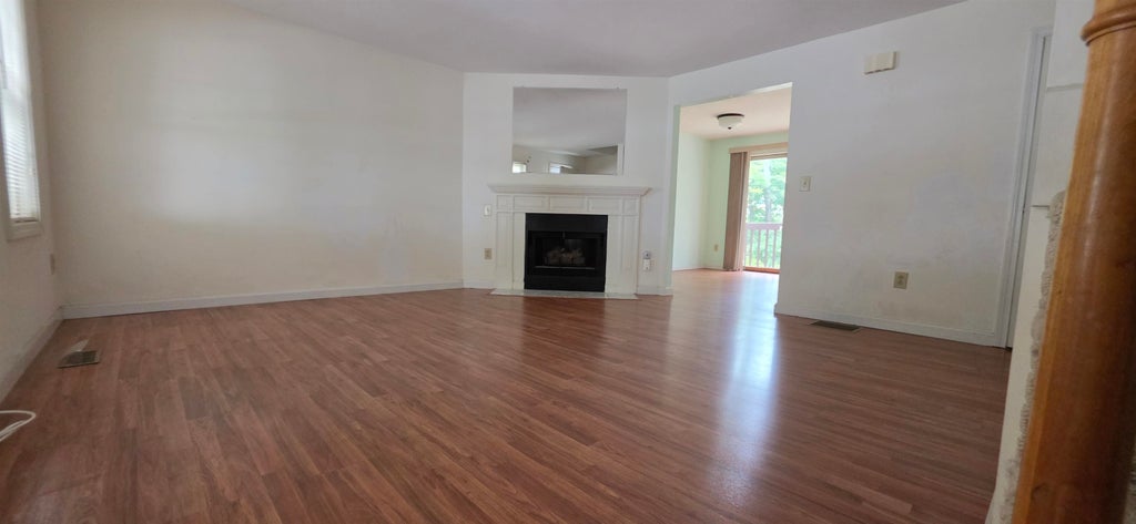 Photo of 2 Wyndmere Drive, Londonderry, NH 03053 (MLS # 5100555)