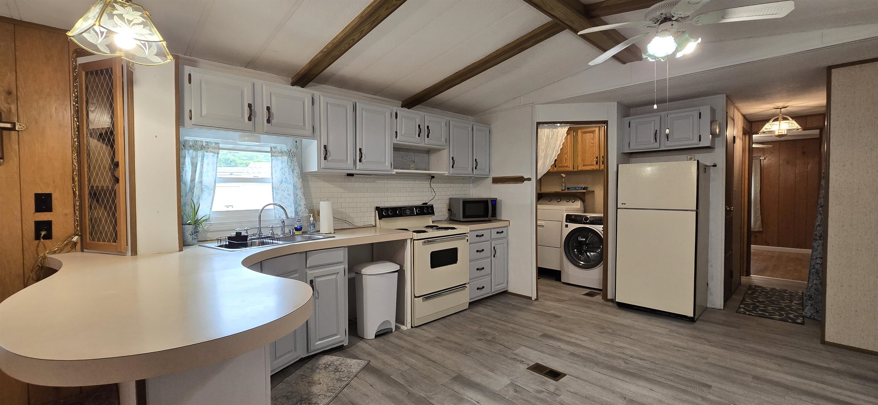 5 Lynn Lane