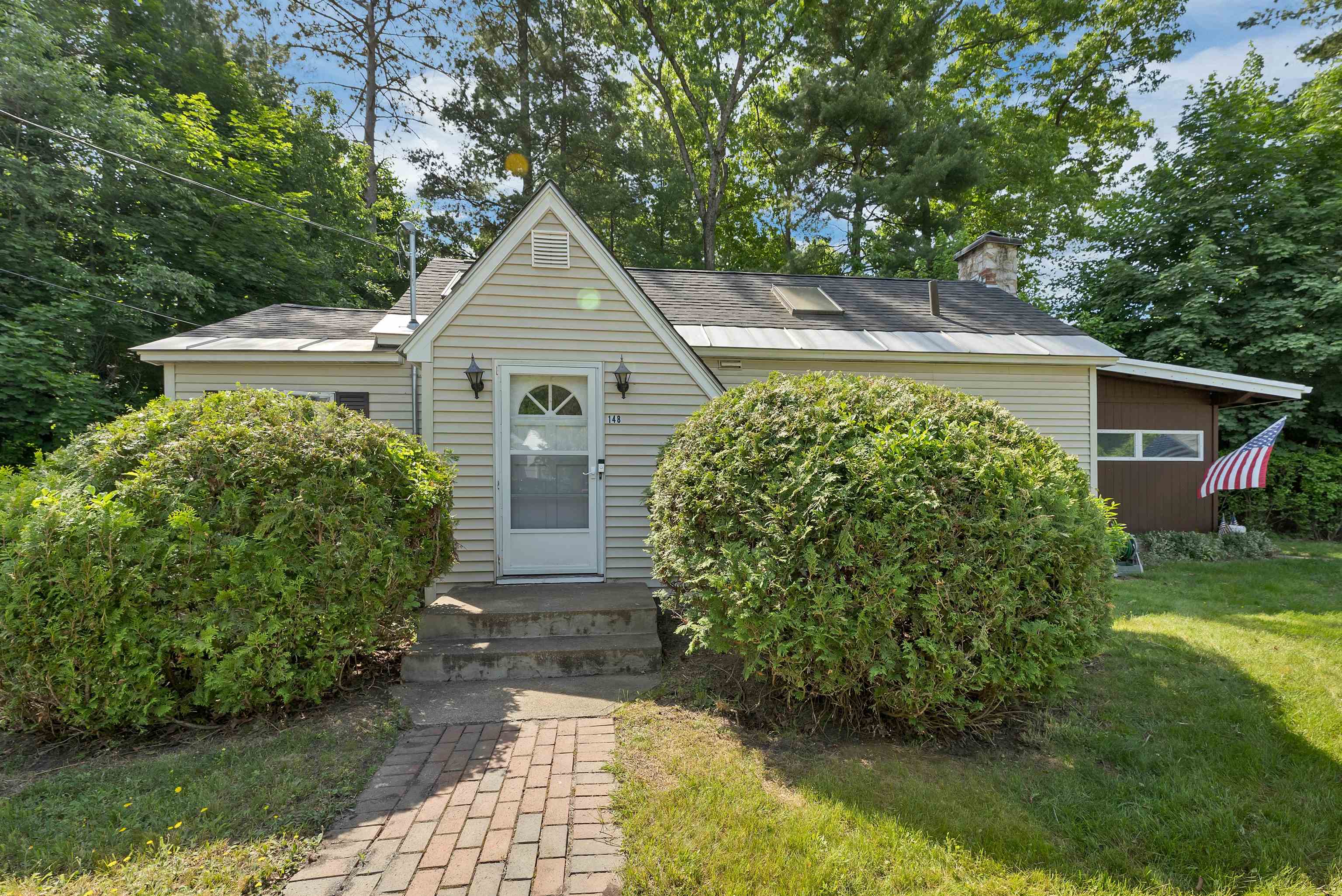 148 Allen Street