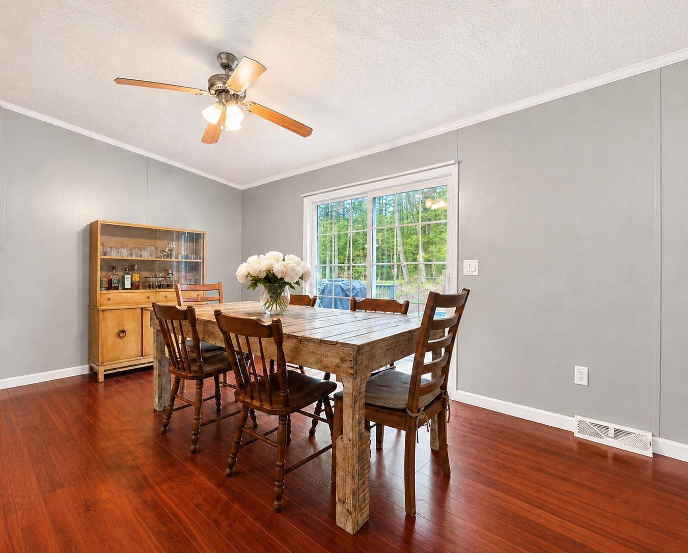 90 Monteiro Drive
