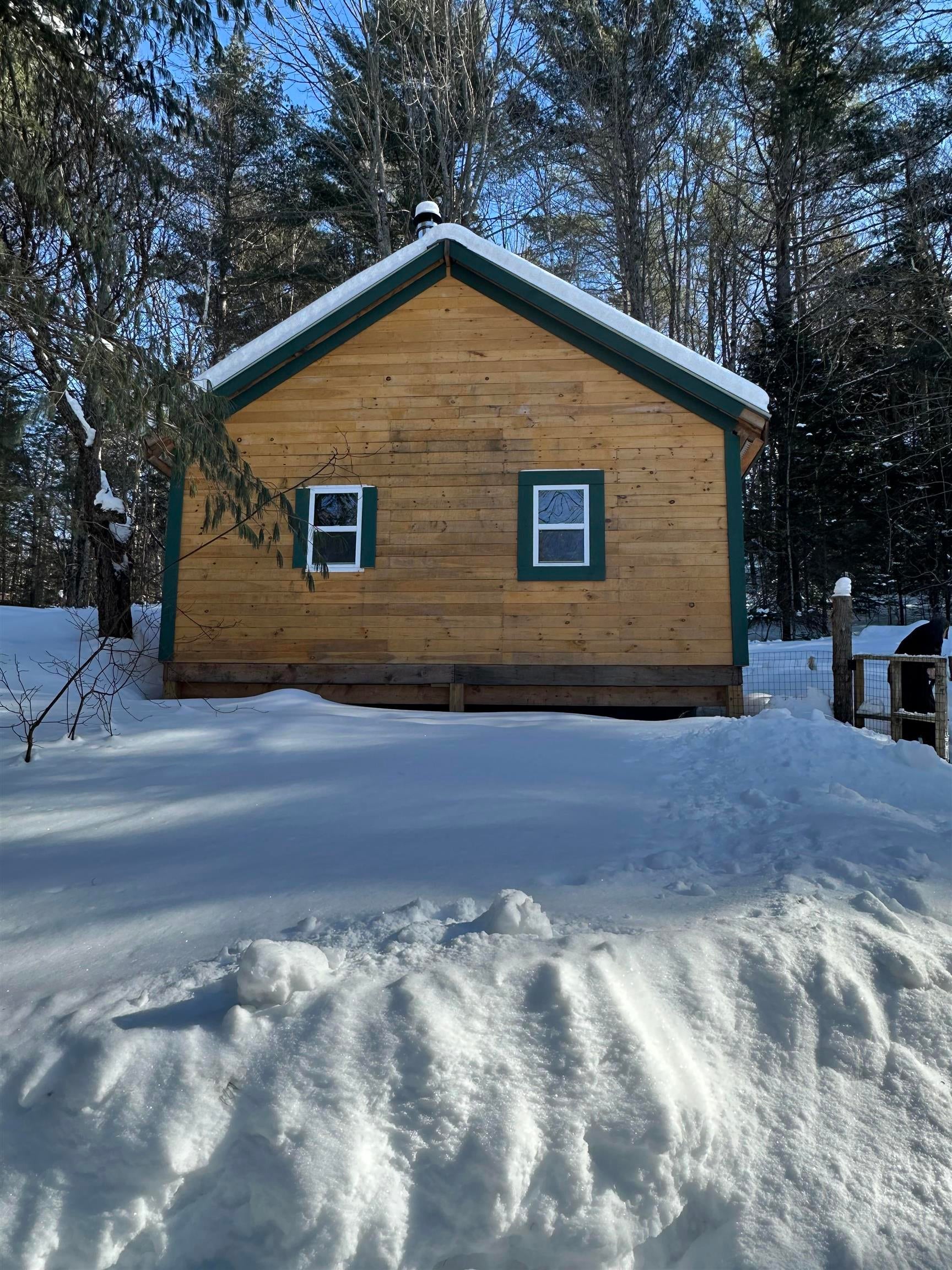 9 Dry Pond Road