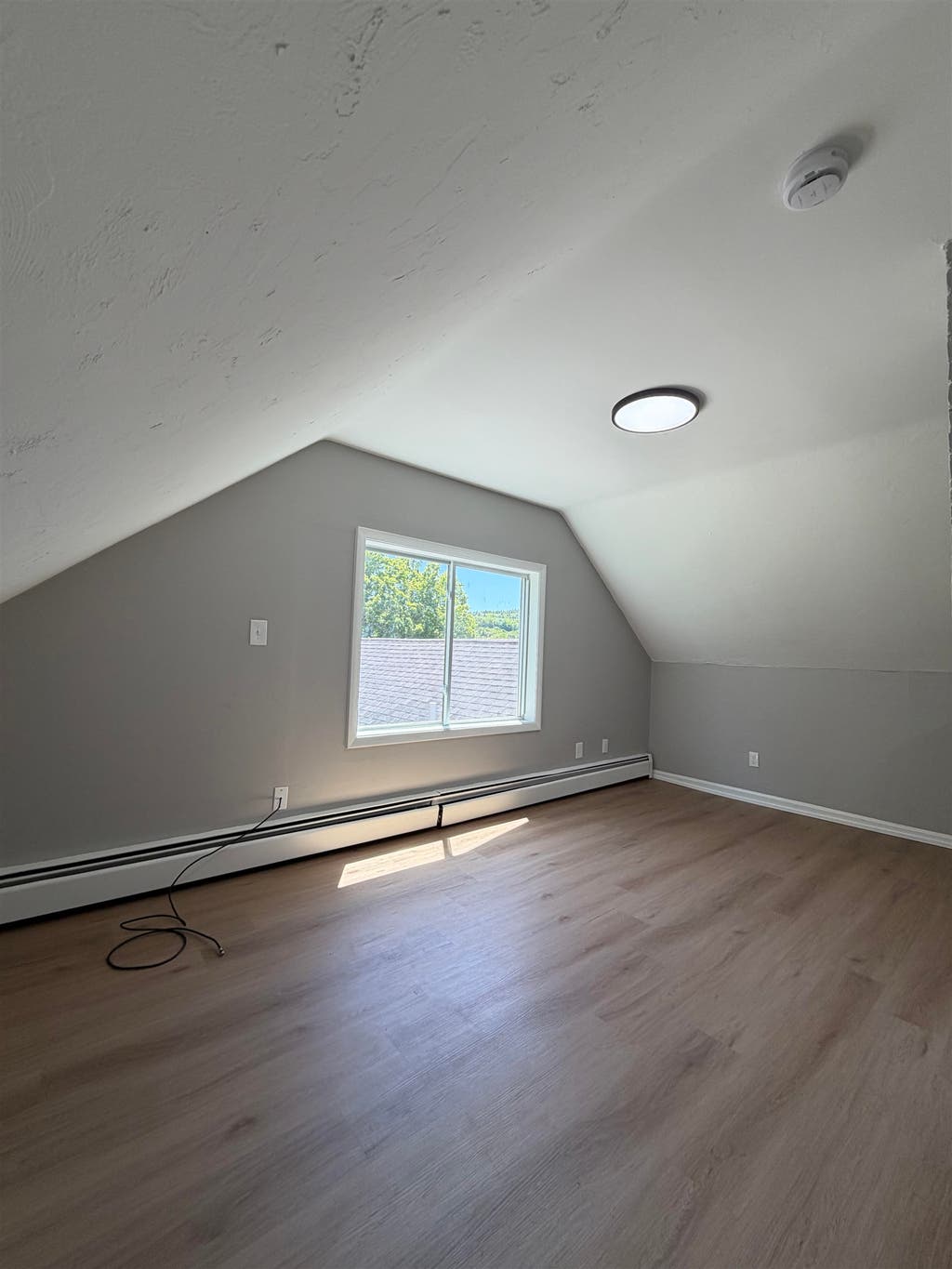 Photo of 60 Summer Street #5, Bristol, NH 03222 (MLS # 5102037)
