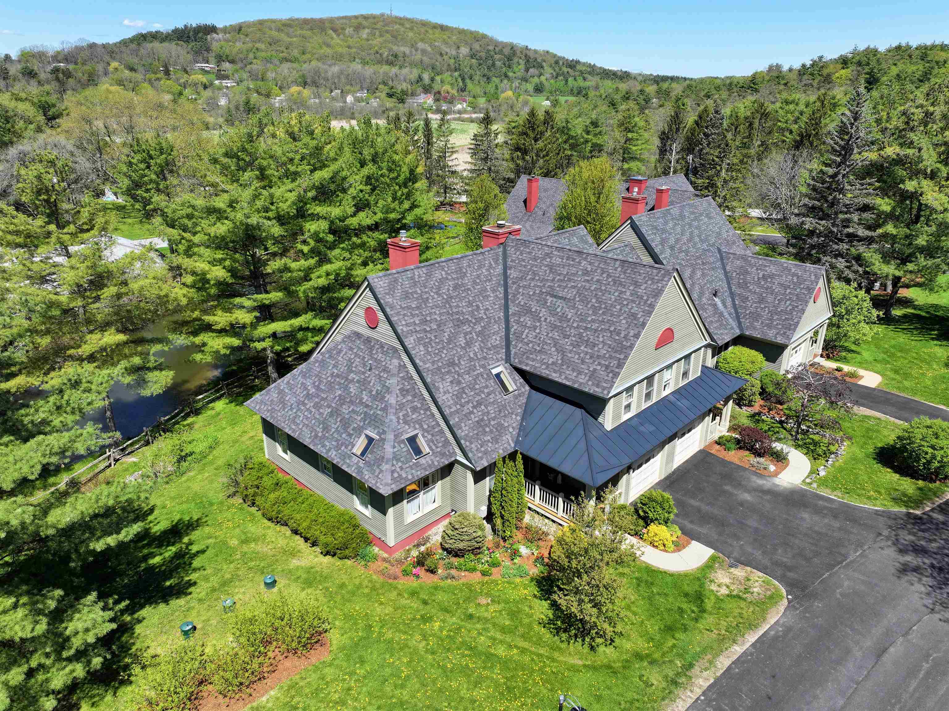 6 Nedde Lane