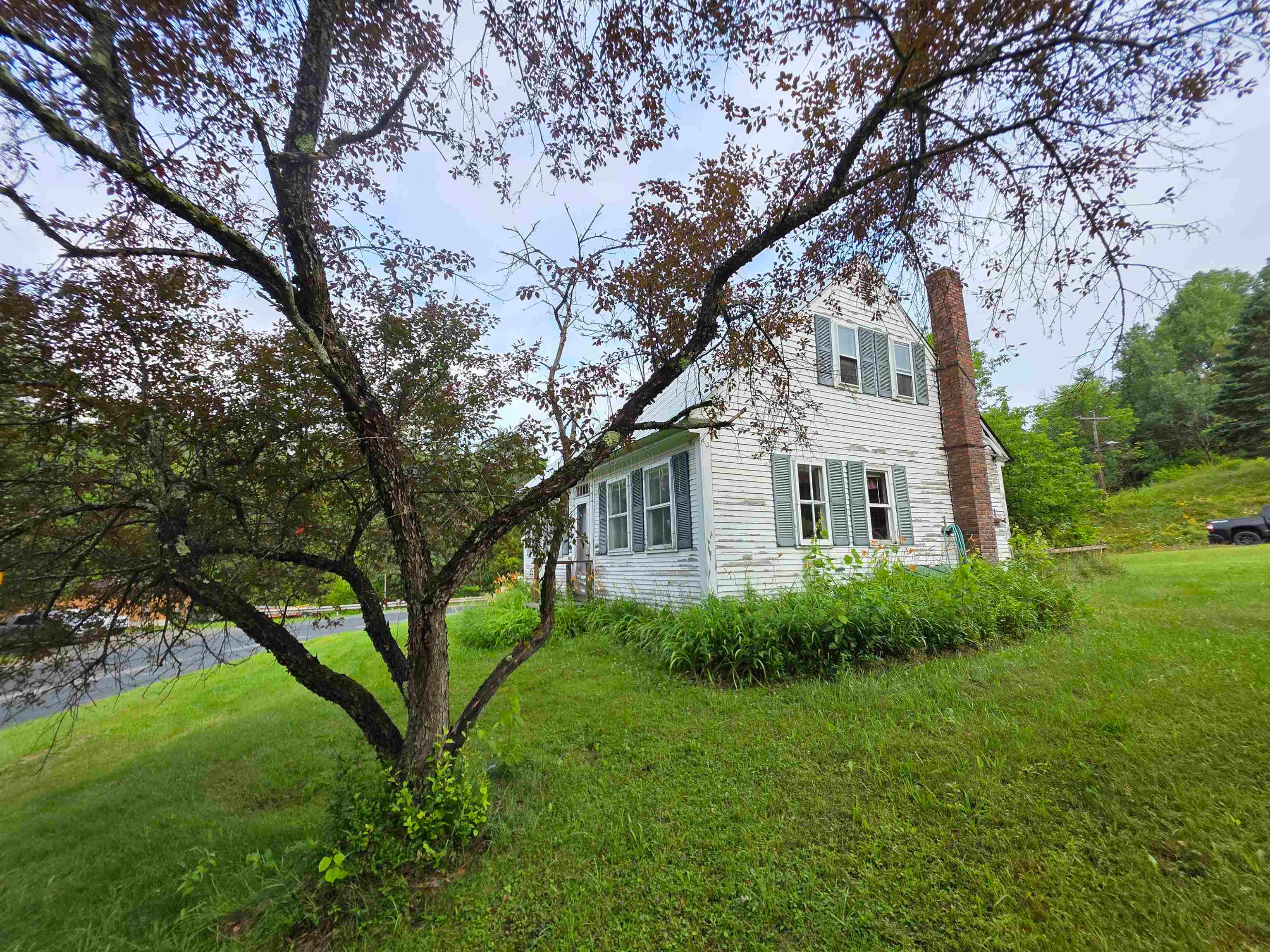 16 Brookside Lane