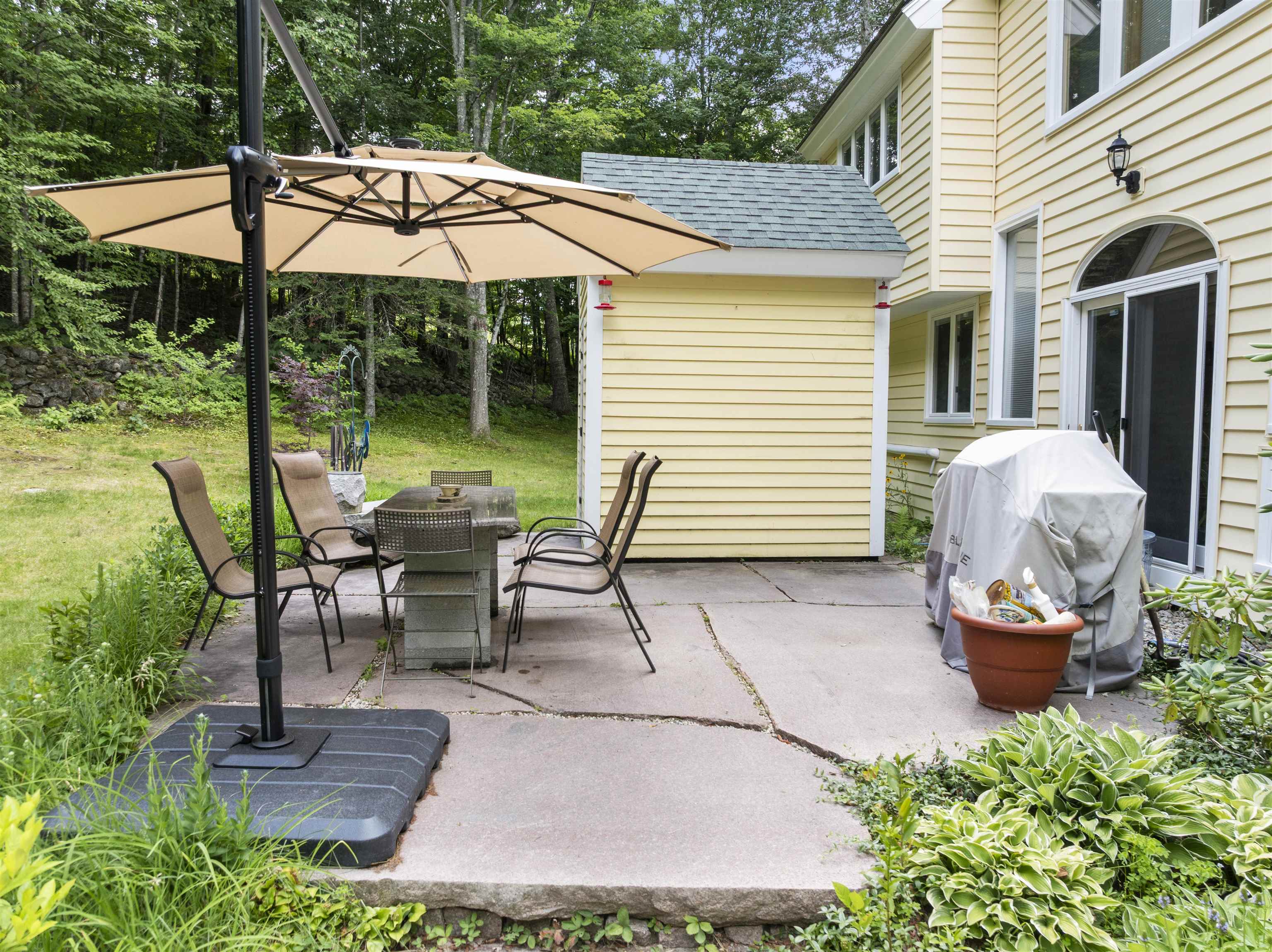 28 Mccoy Court 4-5