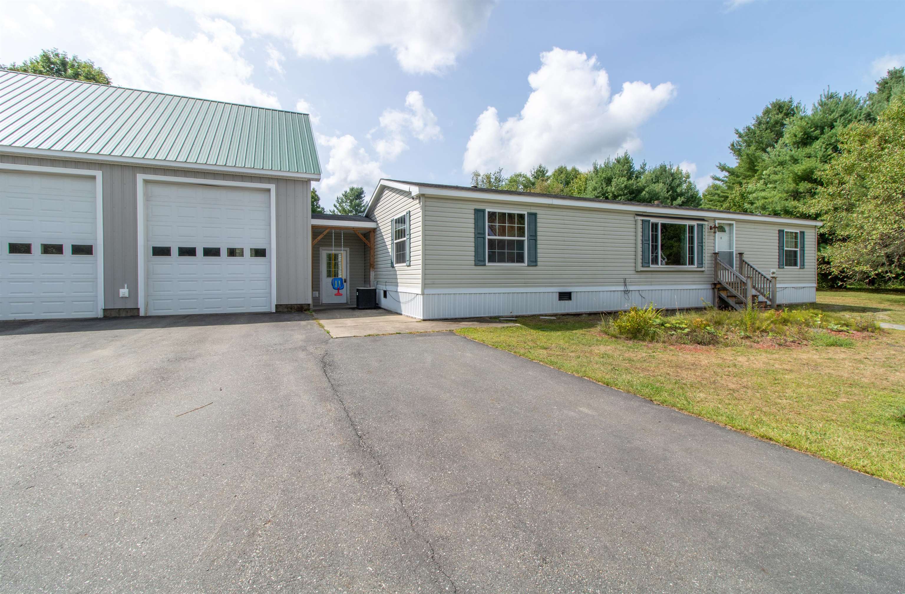 99 River Road