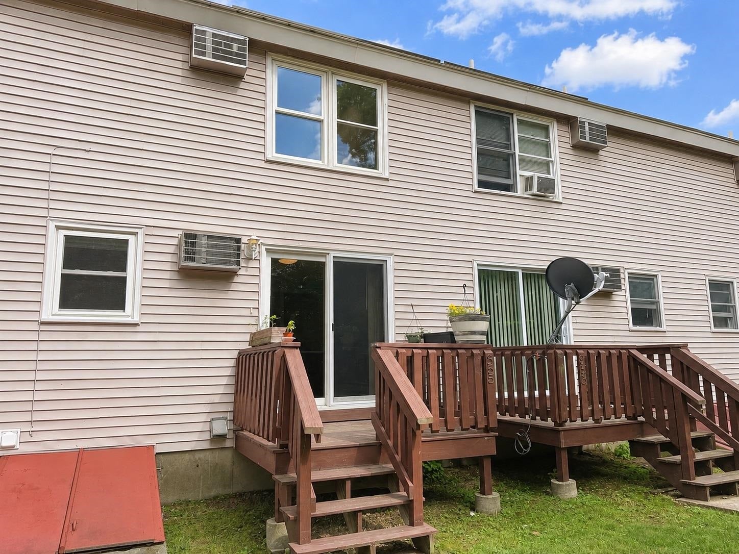 355 Circle Road #UA04