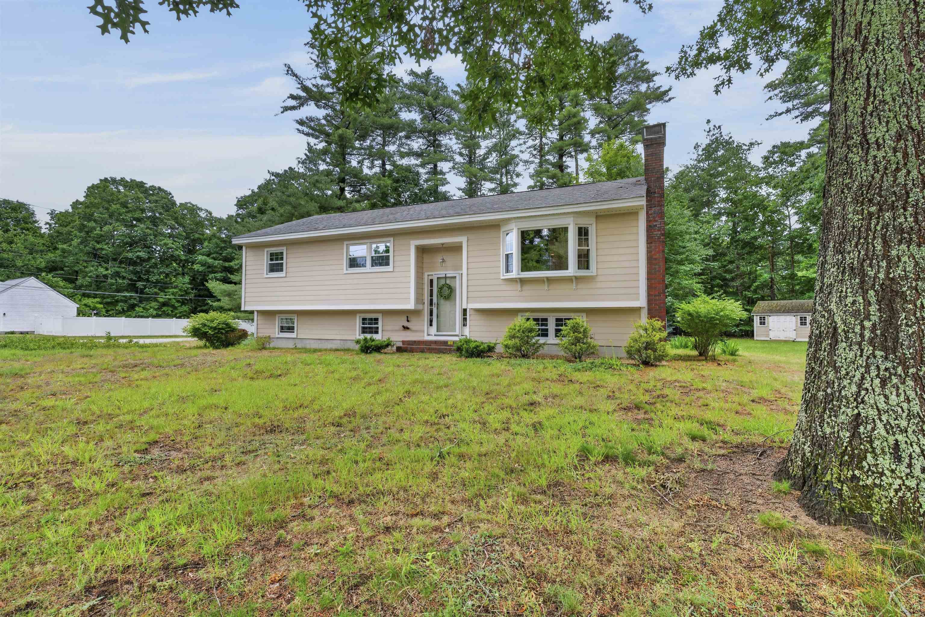 4 Rock Pond Road