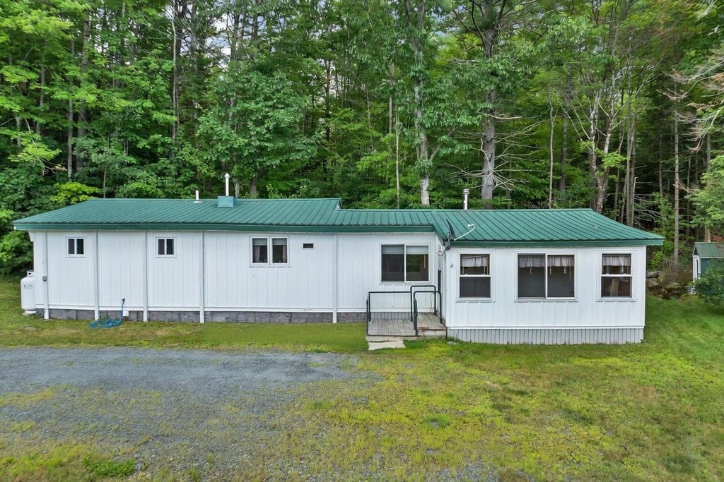 Photo of 80 May Street, Enfield, NH 03748 (MLS # 5103184)