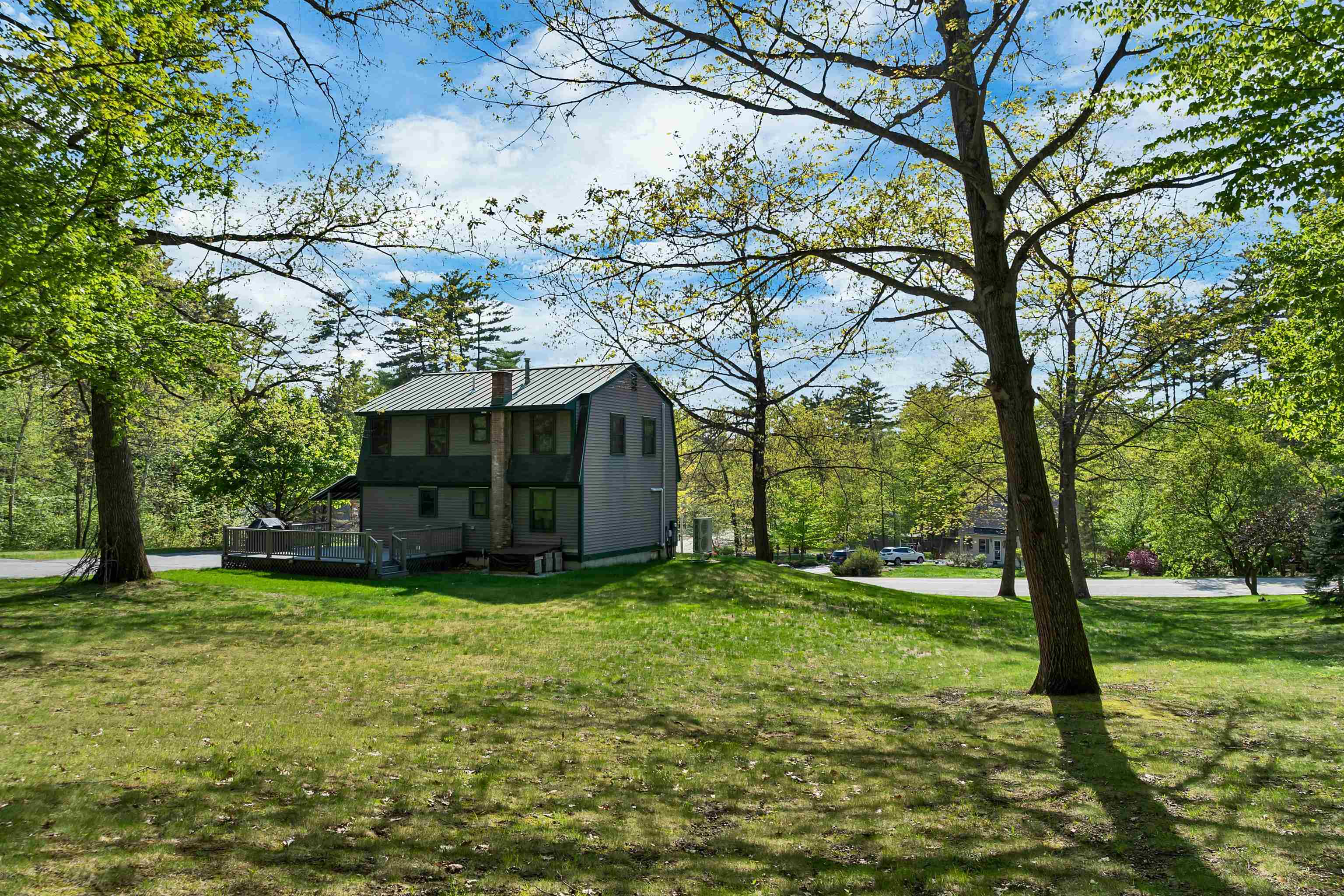 73 Evergreen Avenue