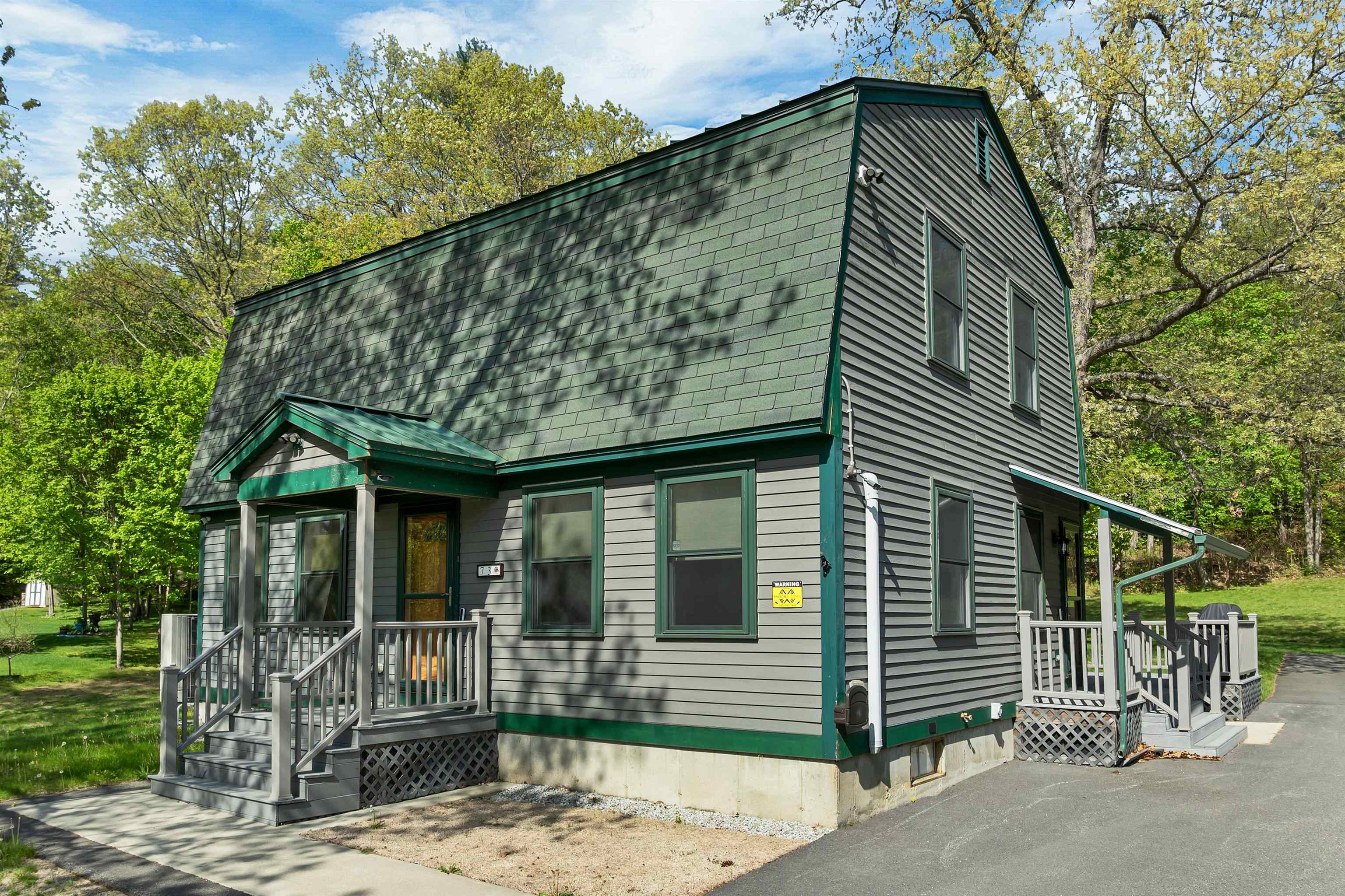 73 Evergreen Avenue