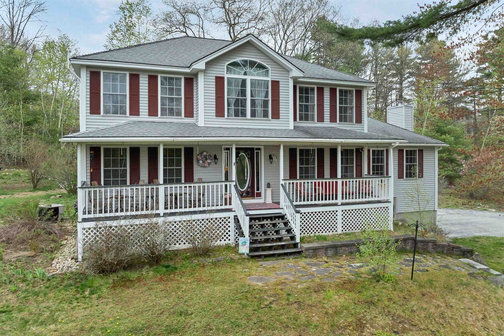 Photo of 71 Auburn Road, Hooksett, NH 03106 (MLS # 5087470)