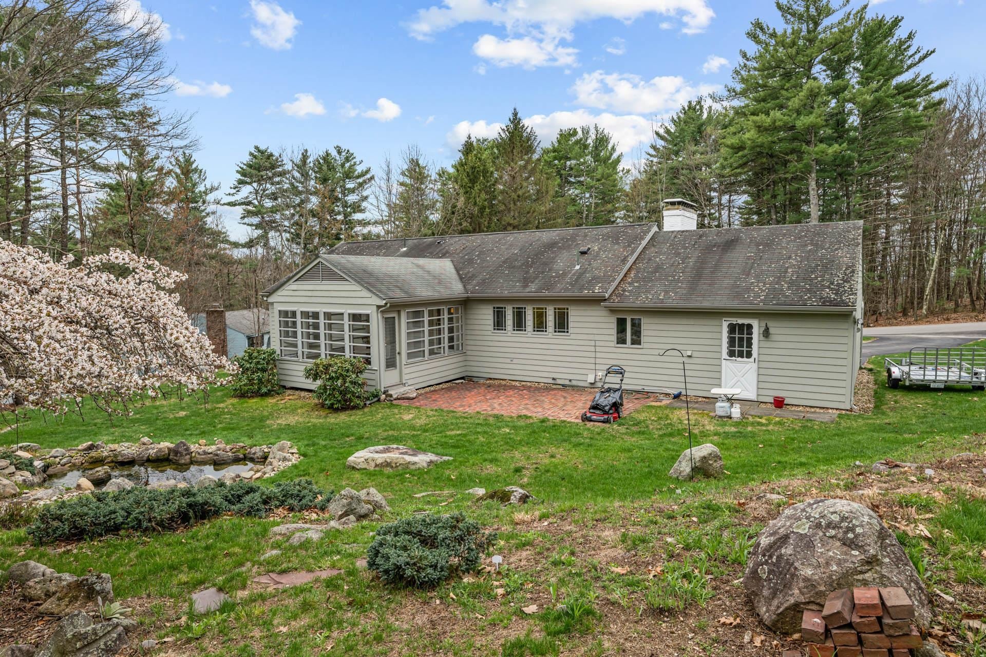 7 Pine Drive