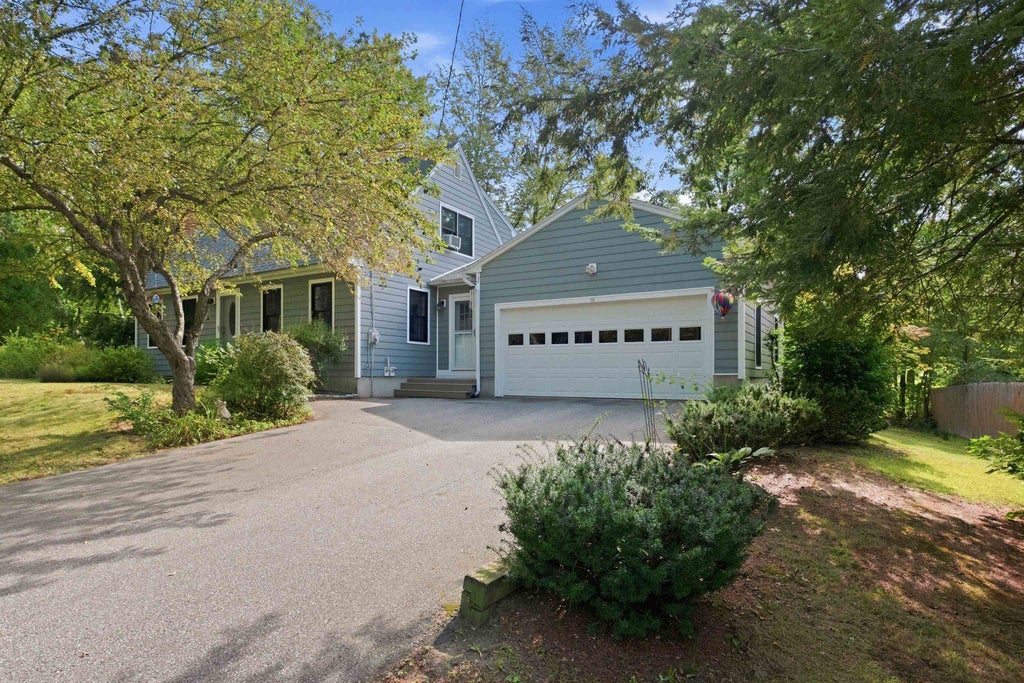 Photo of 50 Shawmut Street, Concord, NH 03301 (MLS # 5110865)