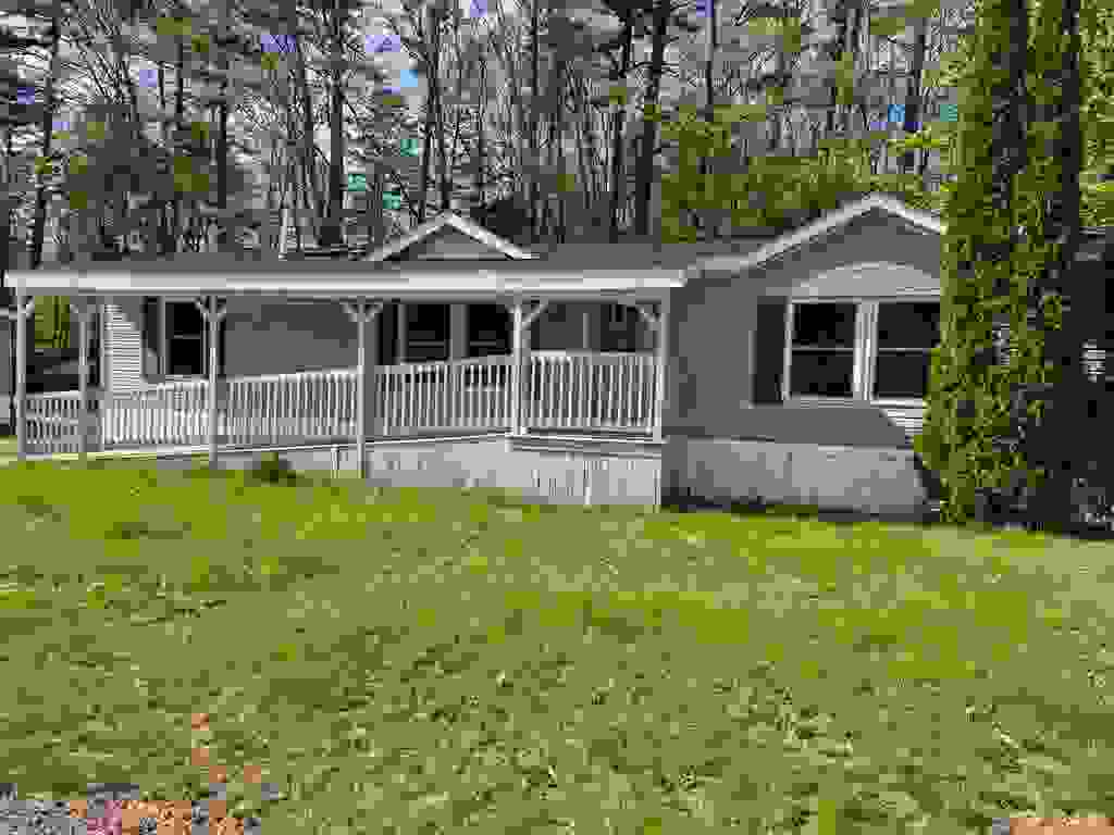 Photo of 74 Lamplighter Drive, Conway, NH 03818 (MLS # 5038345)