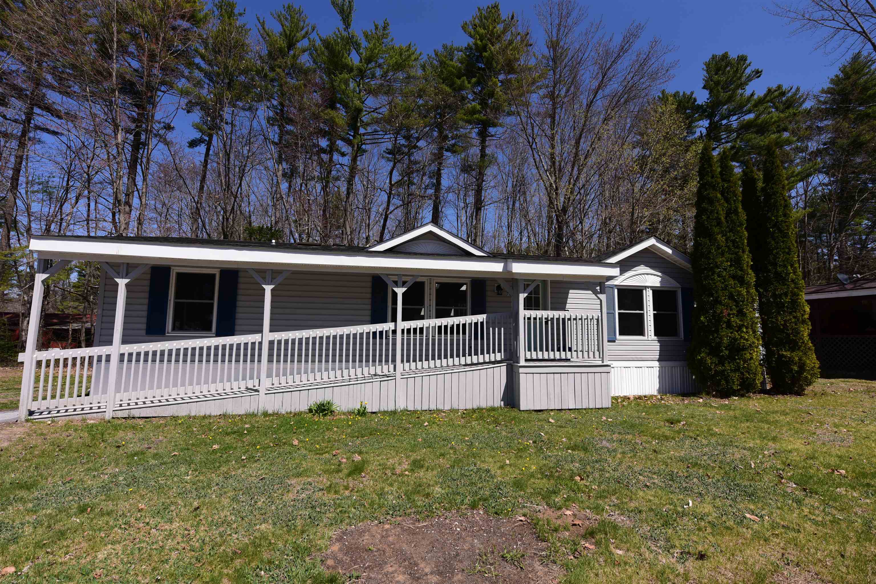 74 Lamplighter Drive - Photo 2