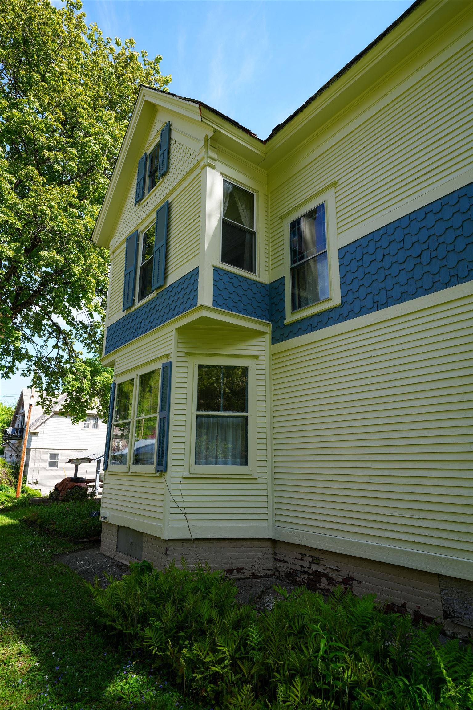 9 Burt Street