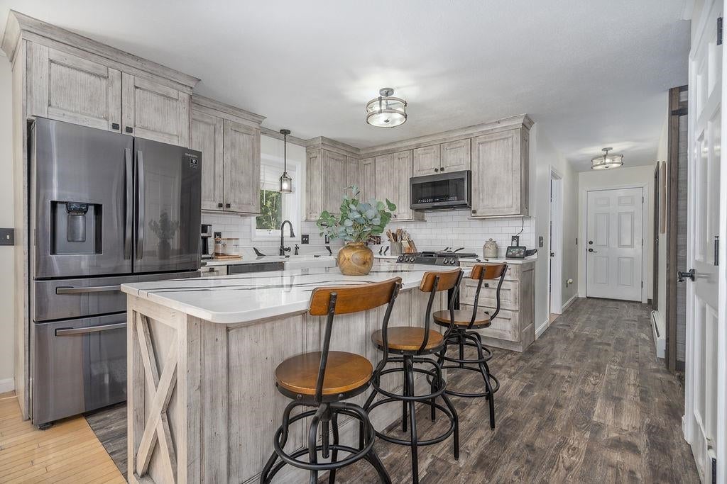 269 Old Bay Road
