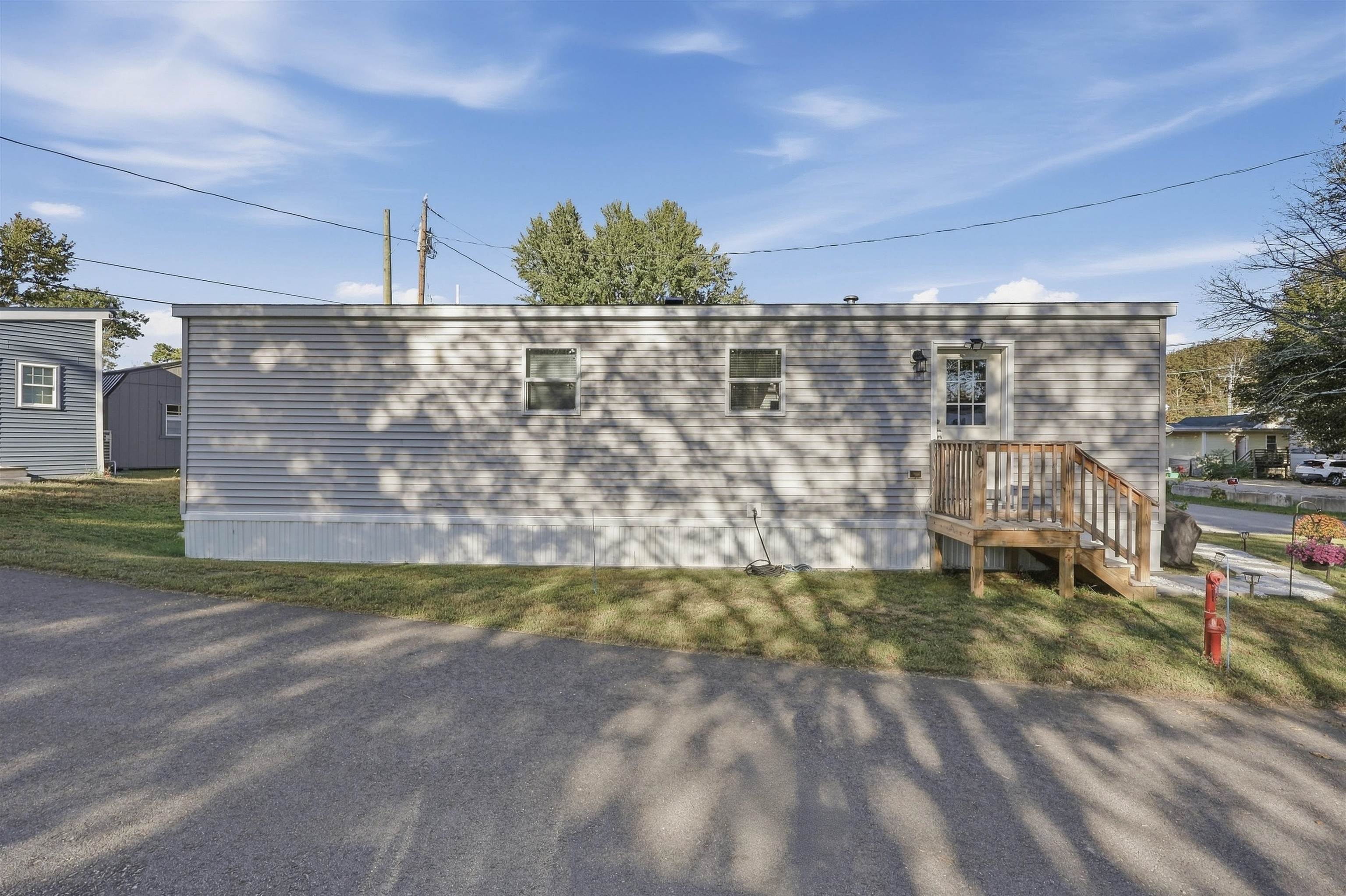 1338 Woodbury Avenue 10