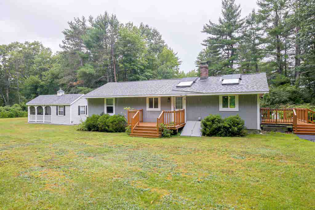 Photo of 9 Ice House Lane, Greenfield, NH 03047 (MLS # 5103058)