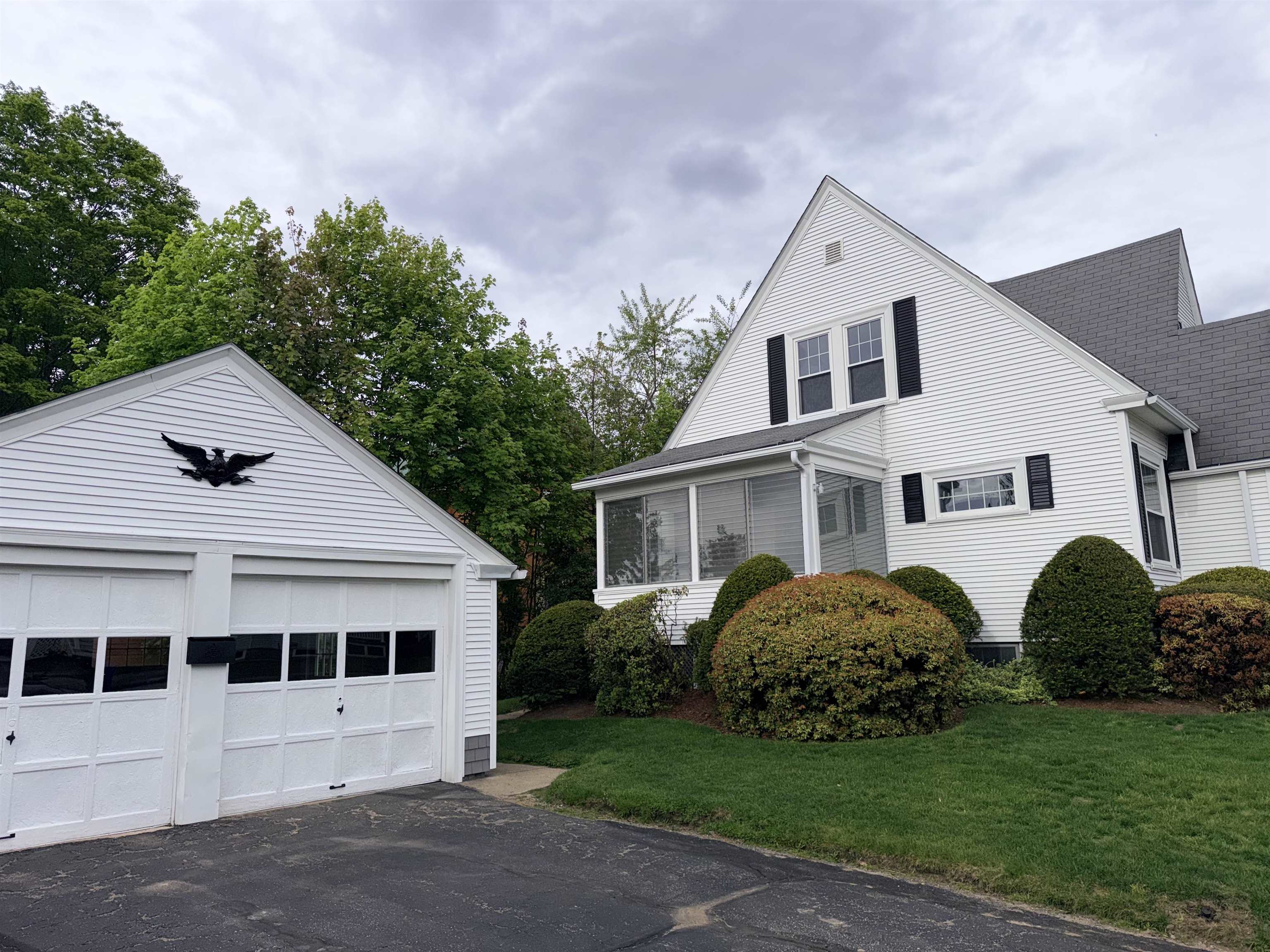 406 E High Street