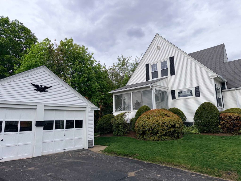 Photo of 406 E High Street, Manchester, NH 03104 (MLS # 5091127)